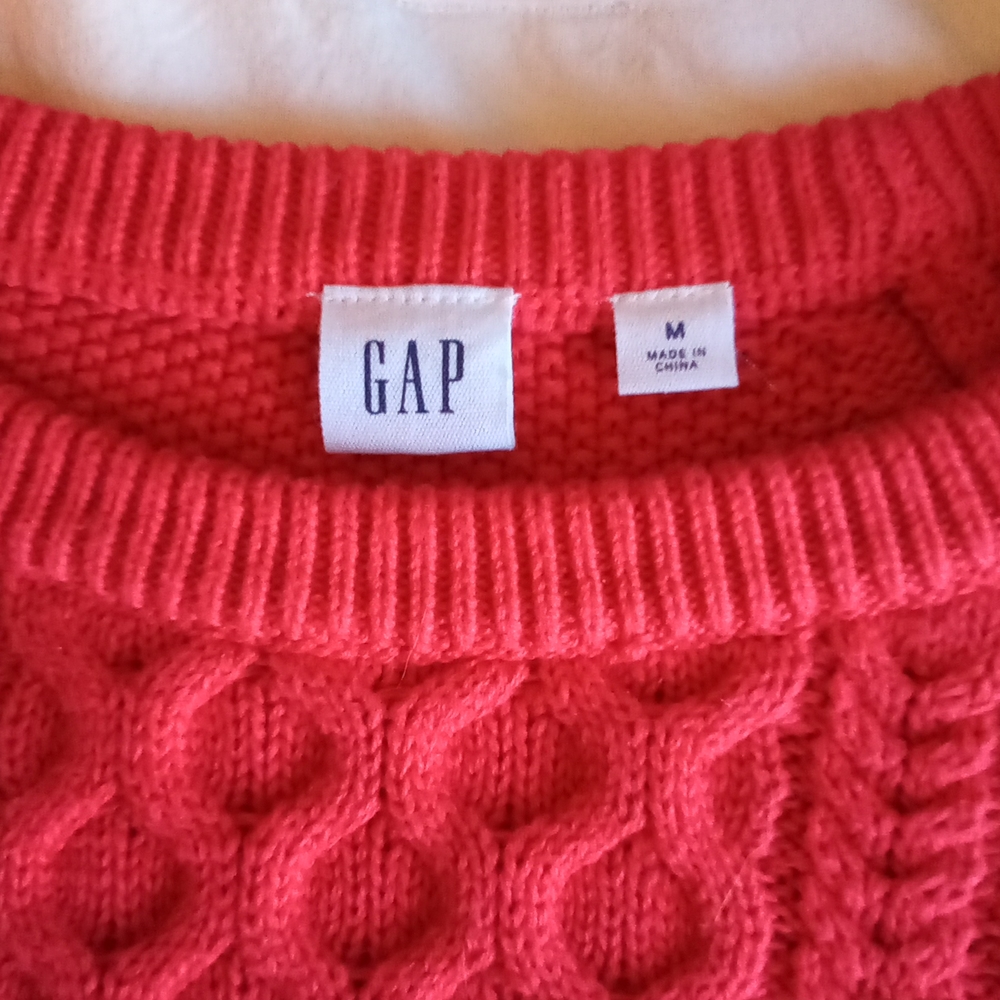 Gap Sweater - Picture 2 of 2